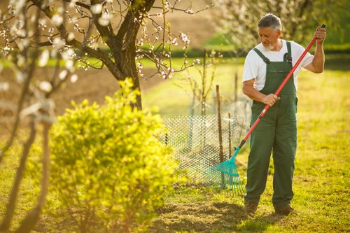 Seasonal hedge trimming in Stratford